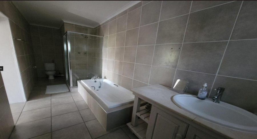4 Bedroom Property for Sale in Bonnie Doone Eastern Cape